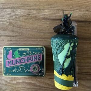 Wicked Elpheba Collectible AMC Cup and Munchkins Tin Set Dunkin